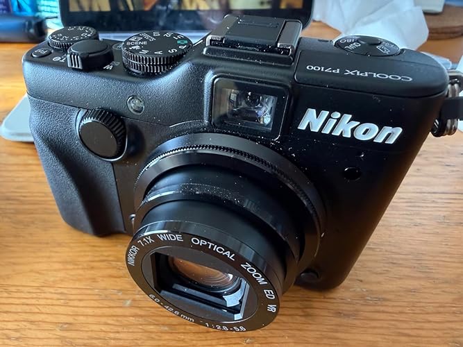 Nikon デジタルカメラ COOLPIX P7100